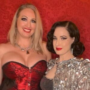 Meet your Posher, Erin